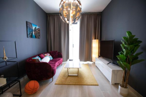 Luxurious one bedroom apartment with Excellent view